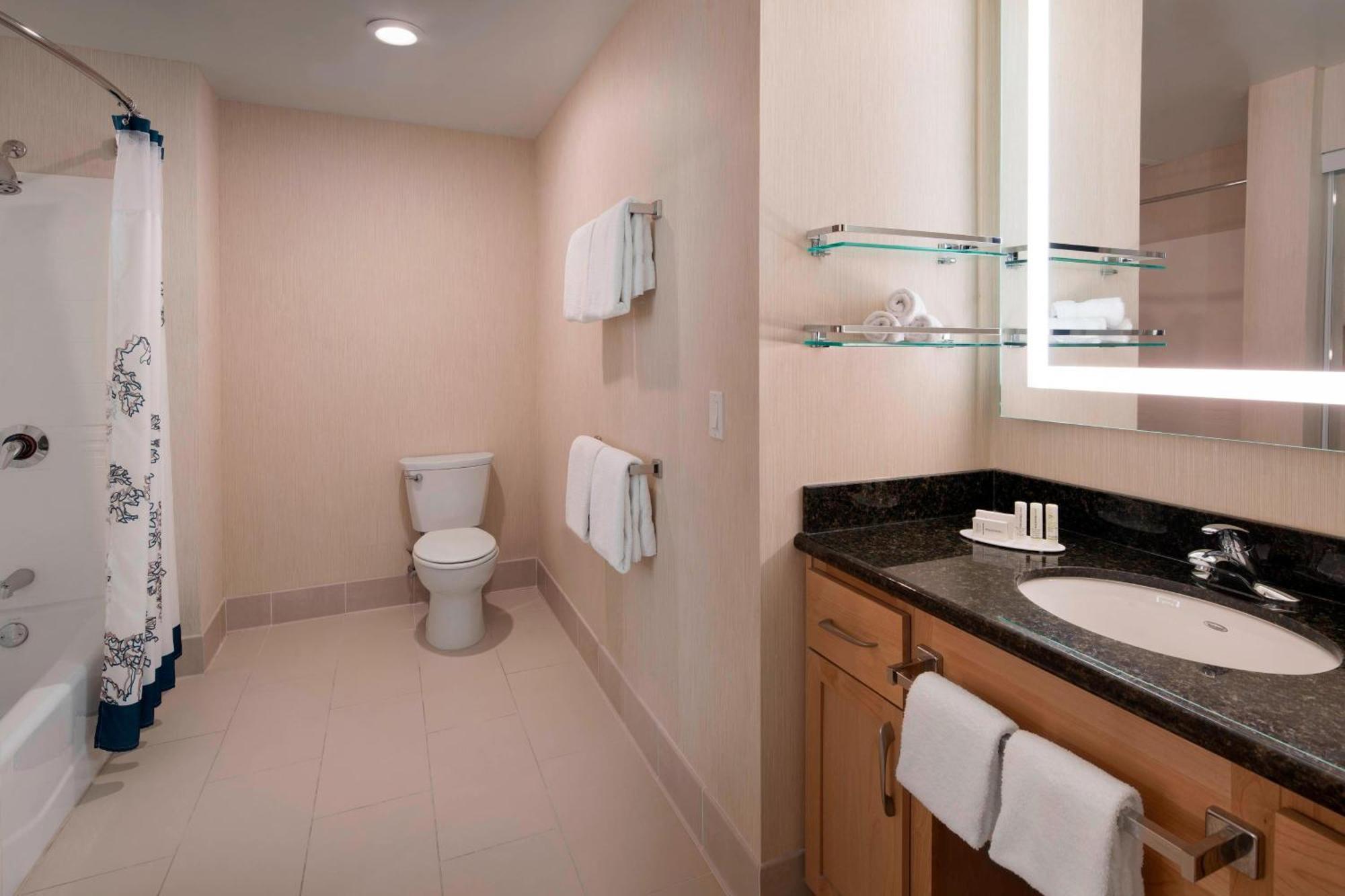 Residence Inn San Diego Del Mar Экстерьер фото